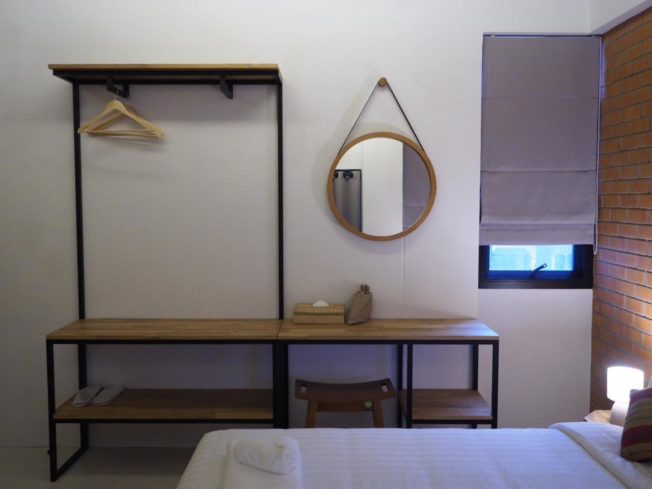 Hotel Luck Esan Loft Ubon Ratchathani Zewnętrze zdjęcie