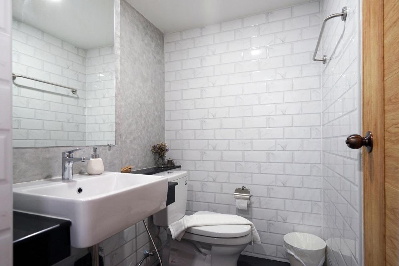 Hotel Luck Esan Loft Ubon Ratchathani Zewnętrze zdjęcie