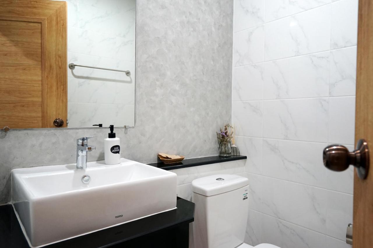 Hotel Luck Esan Loft Ubon Ratchathani Zewnętrze zdjęcie