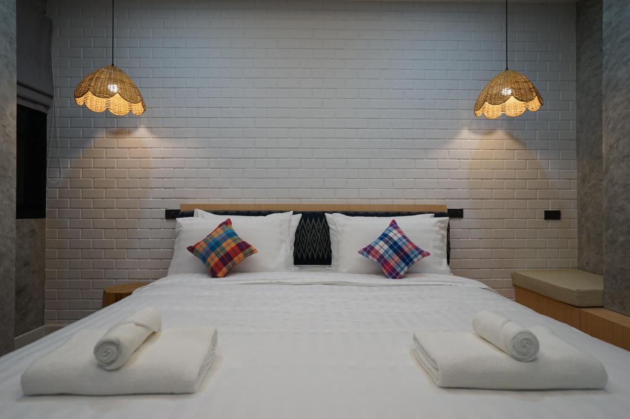 Hotel Luck Esan Loft Ubon Ratchathani Zewnętrze zdjęcie